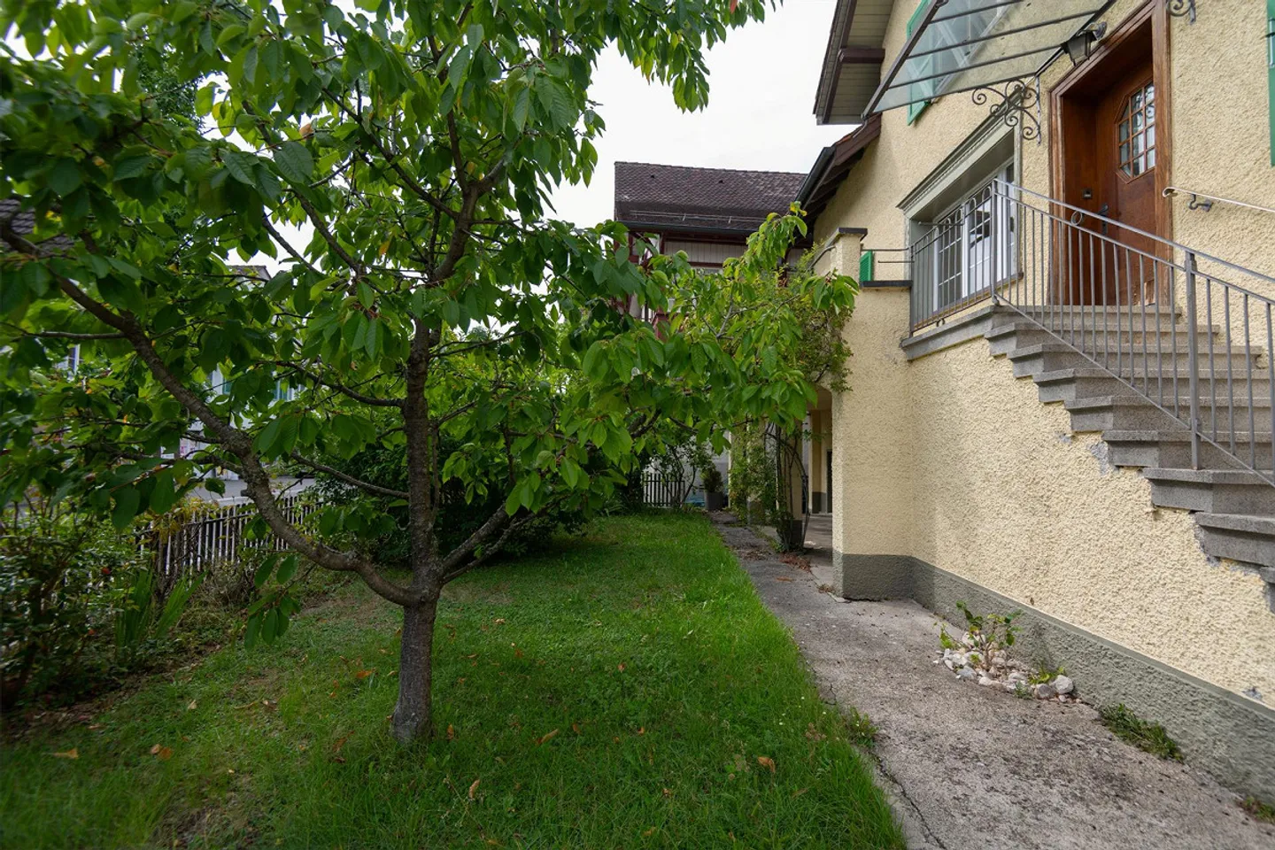 Haus direkt am See mit einzigartiger Terrasse & Privatsphäre - Photo 12 of 27