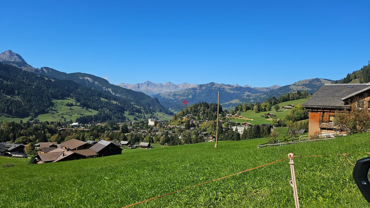 Es chlises Chalet-Paradies mitte i Gstaad - Foto 4 von 14