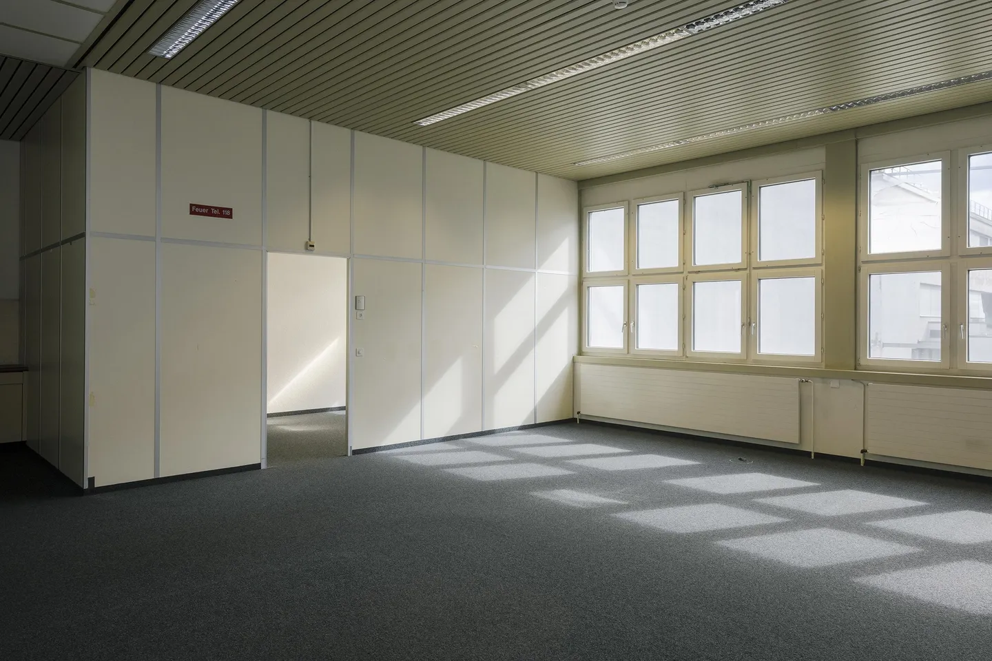 Spazio ufficio in affitto - Foto 1 di 5