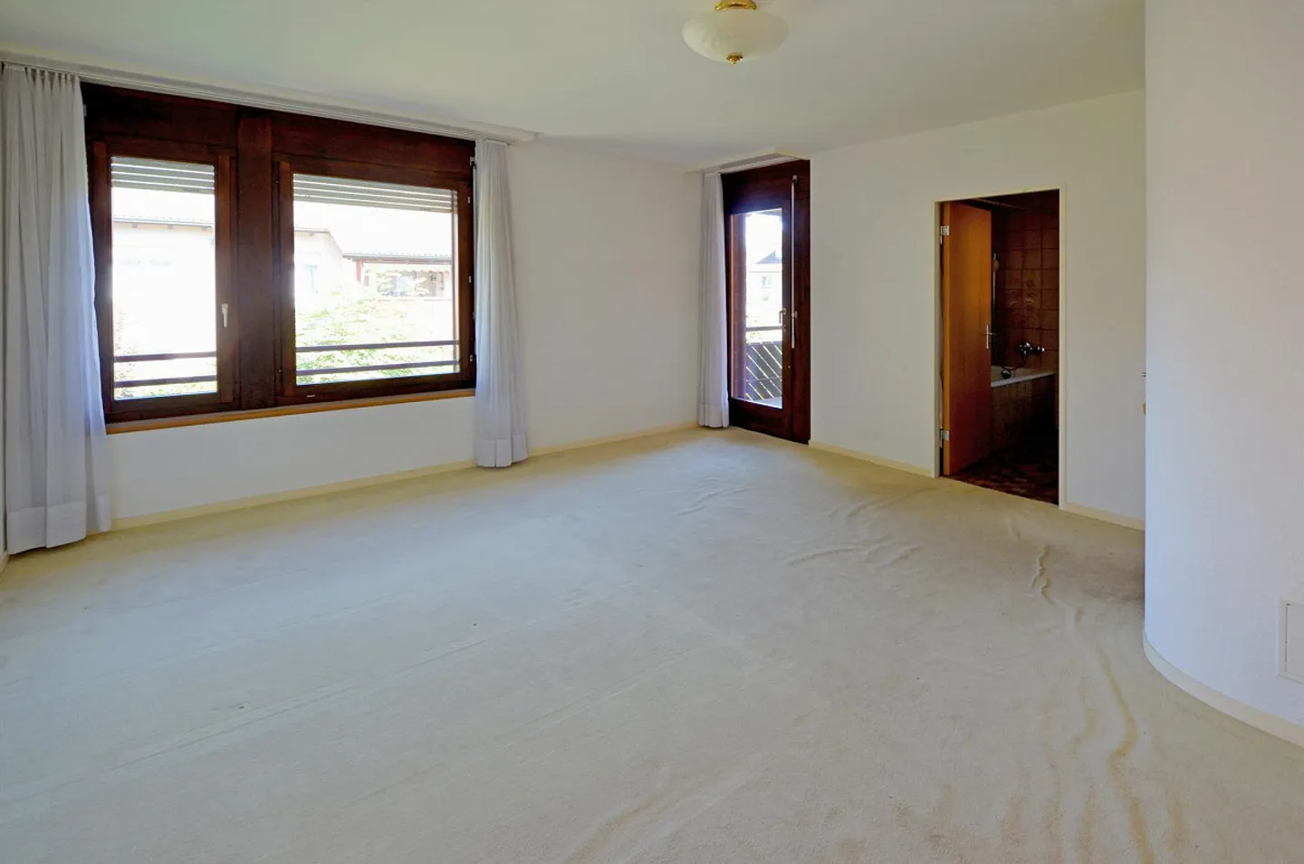 Spaziosa casa familiare bifamiliare a Reinach – Vivere con tanto spazio e luce - Foto 8 di 13