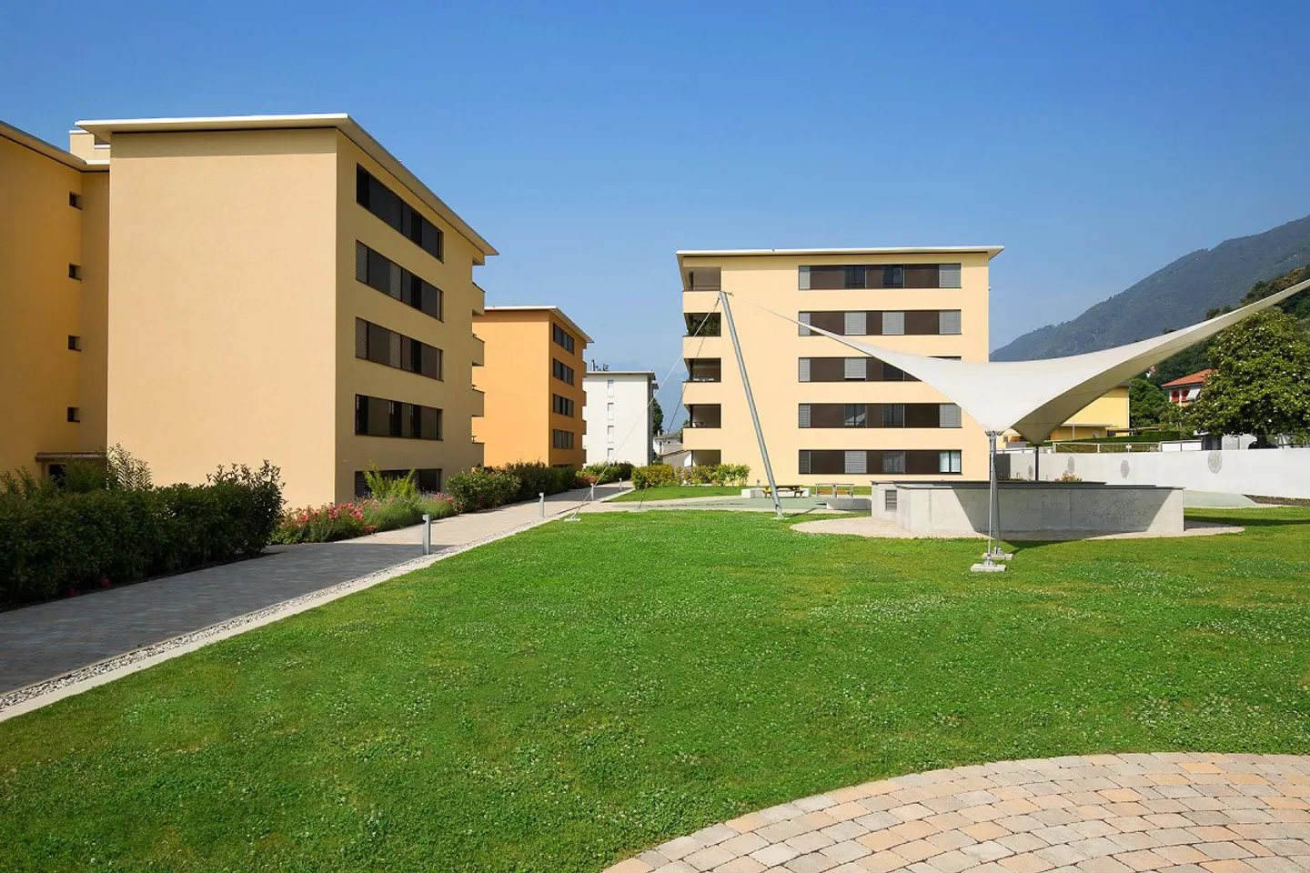 À deux pas de la gare - Appartement avec des finitions de première qualité - Photo 1 sur 2