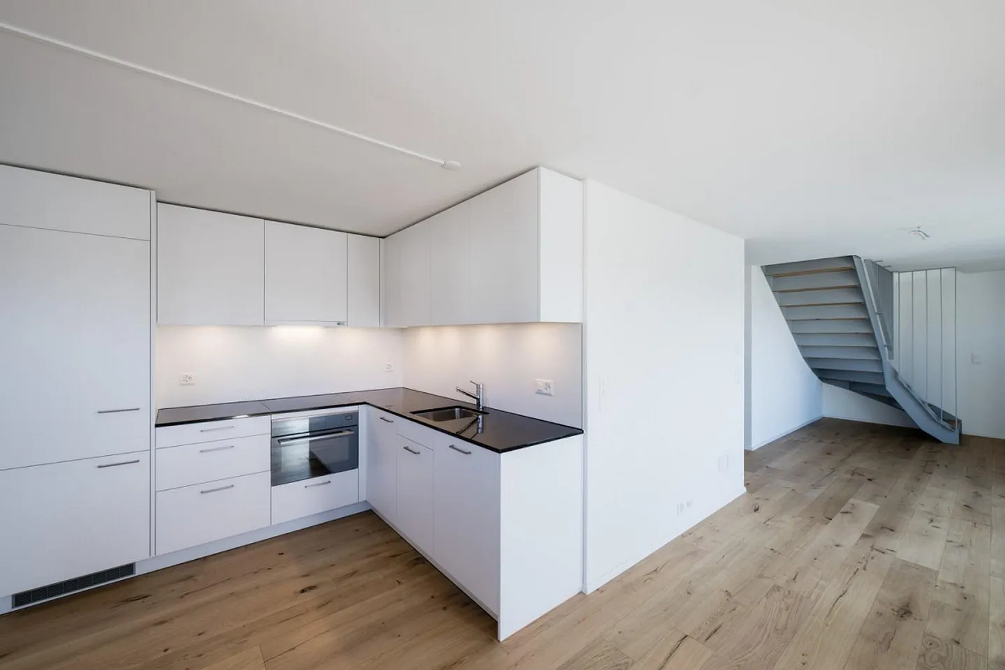 Vivre avec un caractère de loft et beaucoup de sensation d'espace ! - Photo 3 sur 13