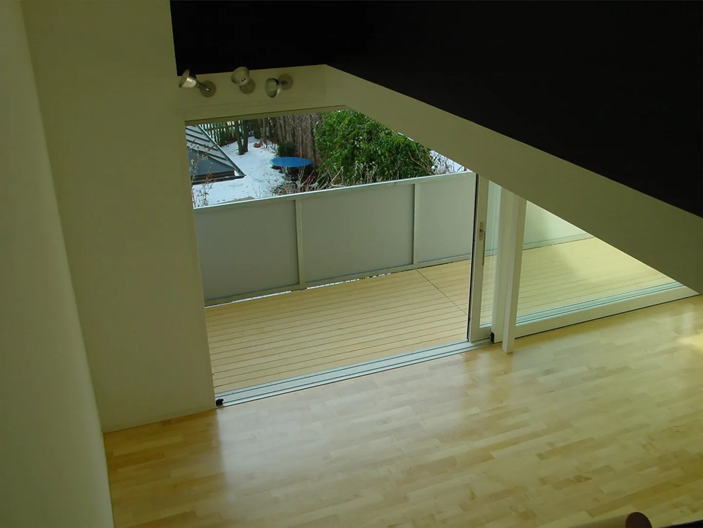 Section de maison avec jardin - Photo 8 sur 10