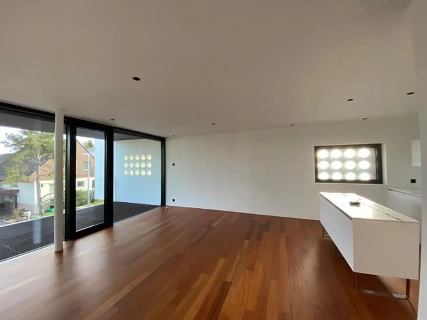Moderne 3½-Zimmerwohnung - Foto 3 von 10