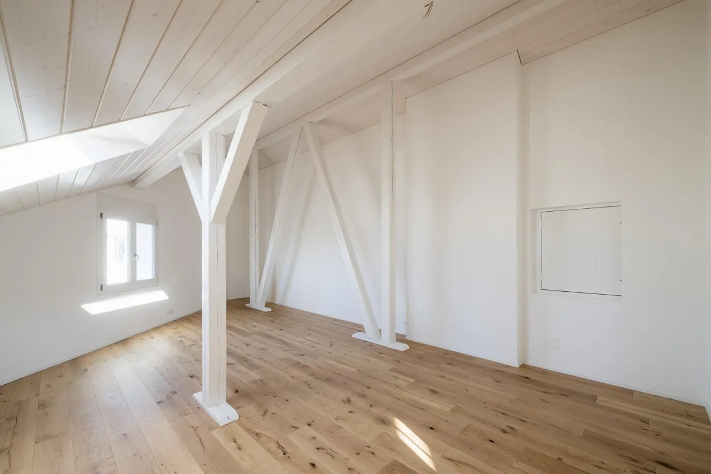 Vivre avec un caractère de loft et beaucoup de sensation d'espace ! - Photo 9 sur 13