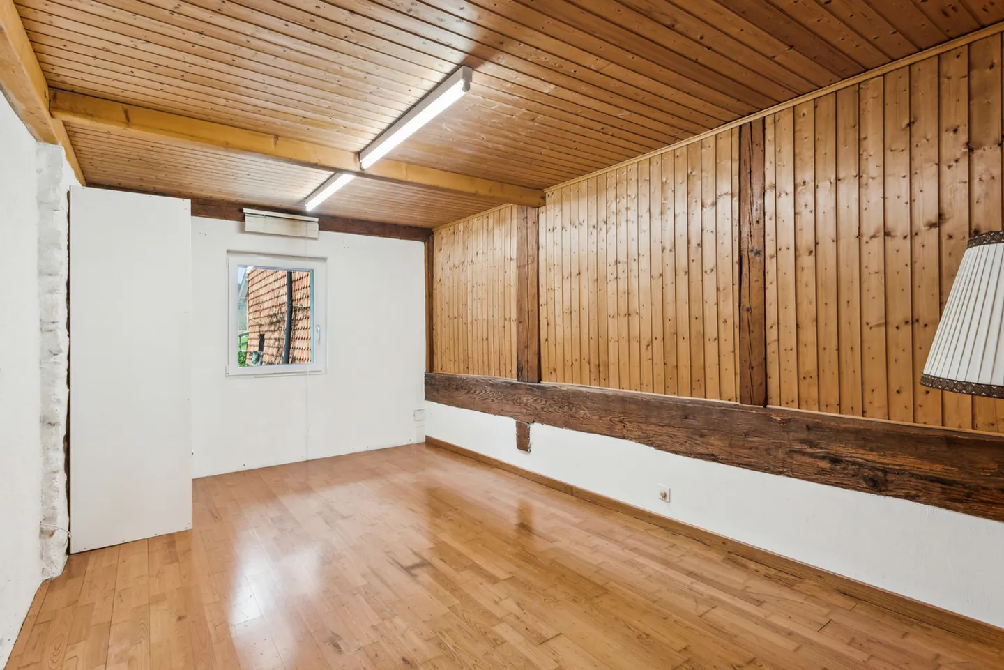 Fattoria ristrutturata del diciannovesimo secolo e fienile che può essere convertito in 3 appartamenti - Foto 9 di 15