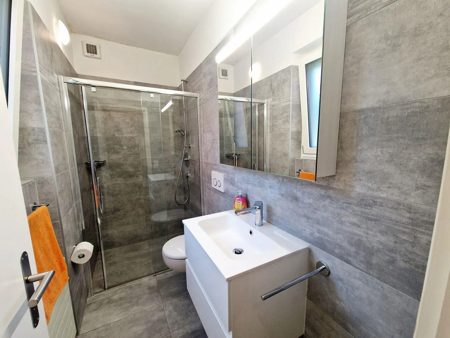 Villa Elegante a Losone - Foto 8 di 17