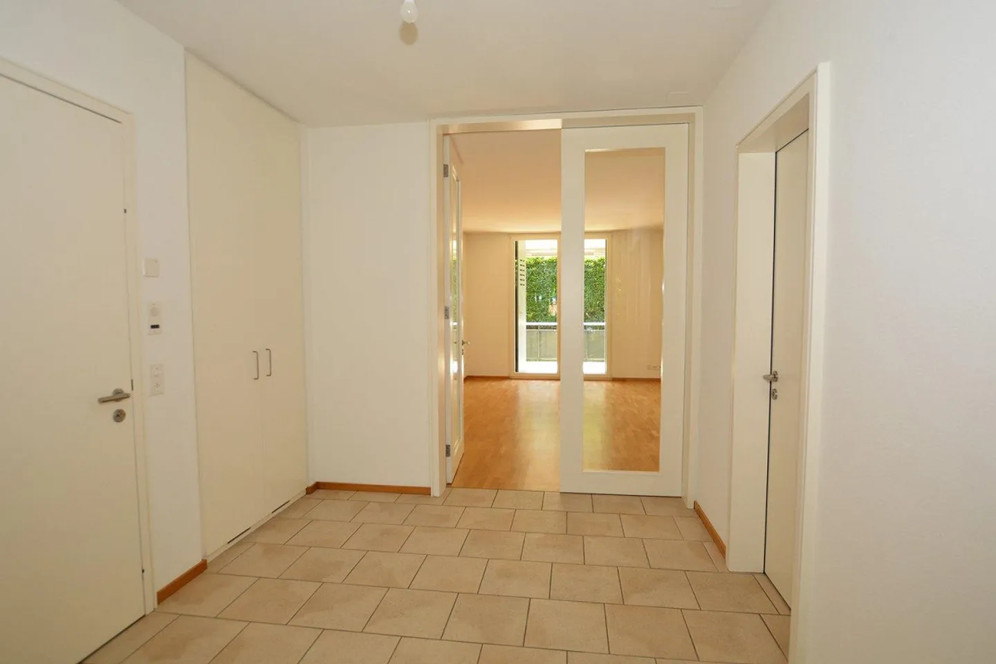 Letzte 2.5-Zimmer-Gartenwohnung - Ihr neues Zuhause in Oberwil - Foto 2 di 13