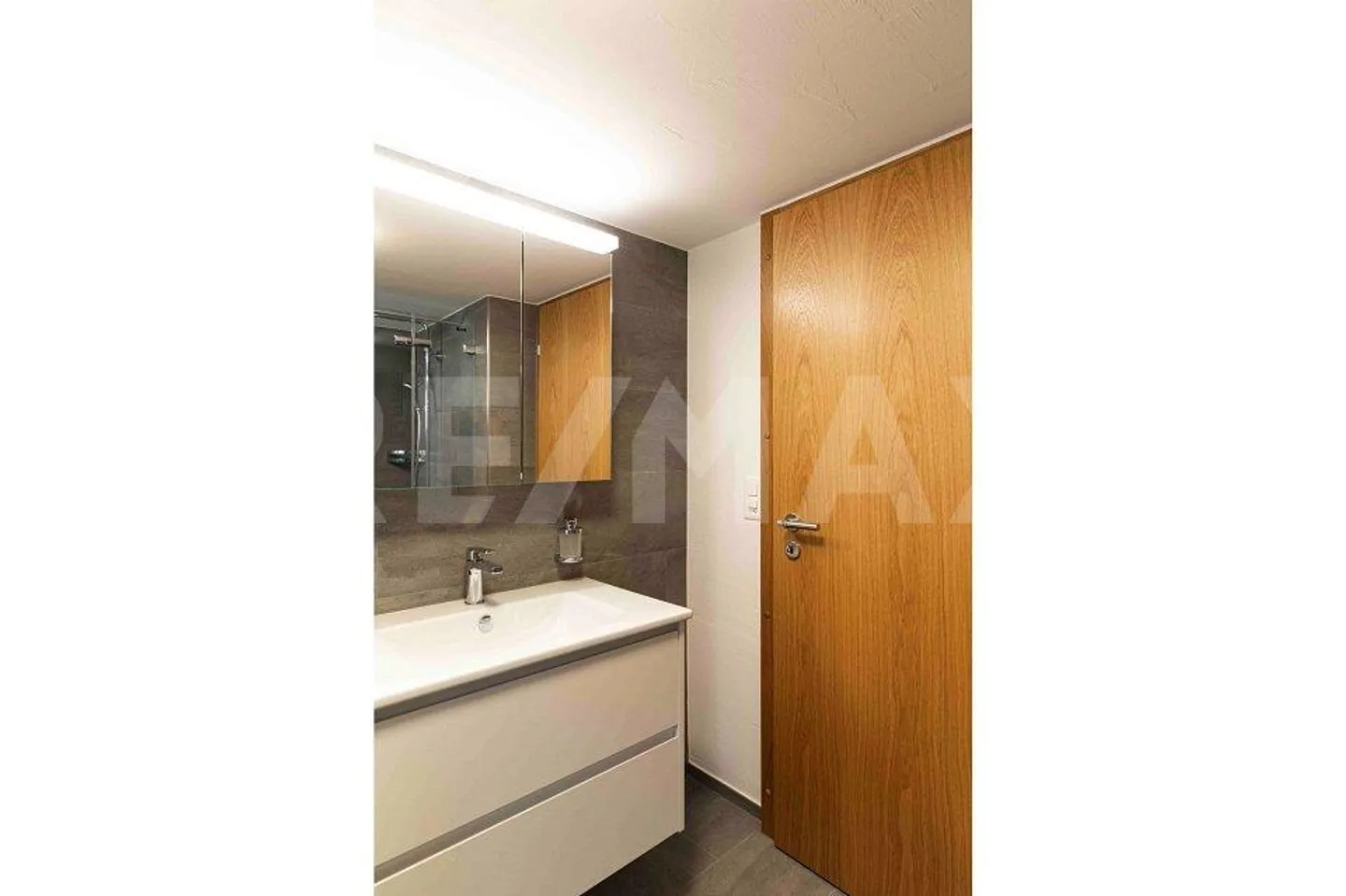 Appartement 4.5 pièces - Photo 8 sur 13