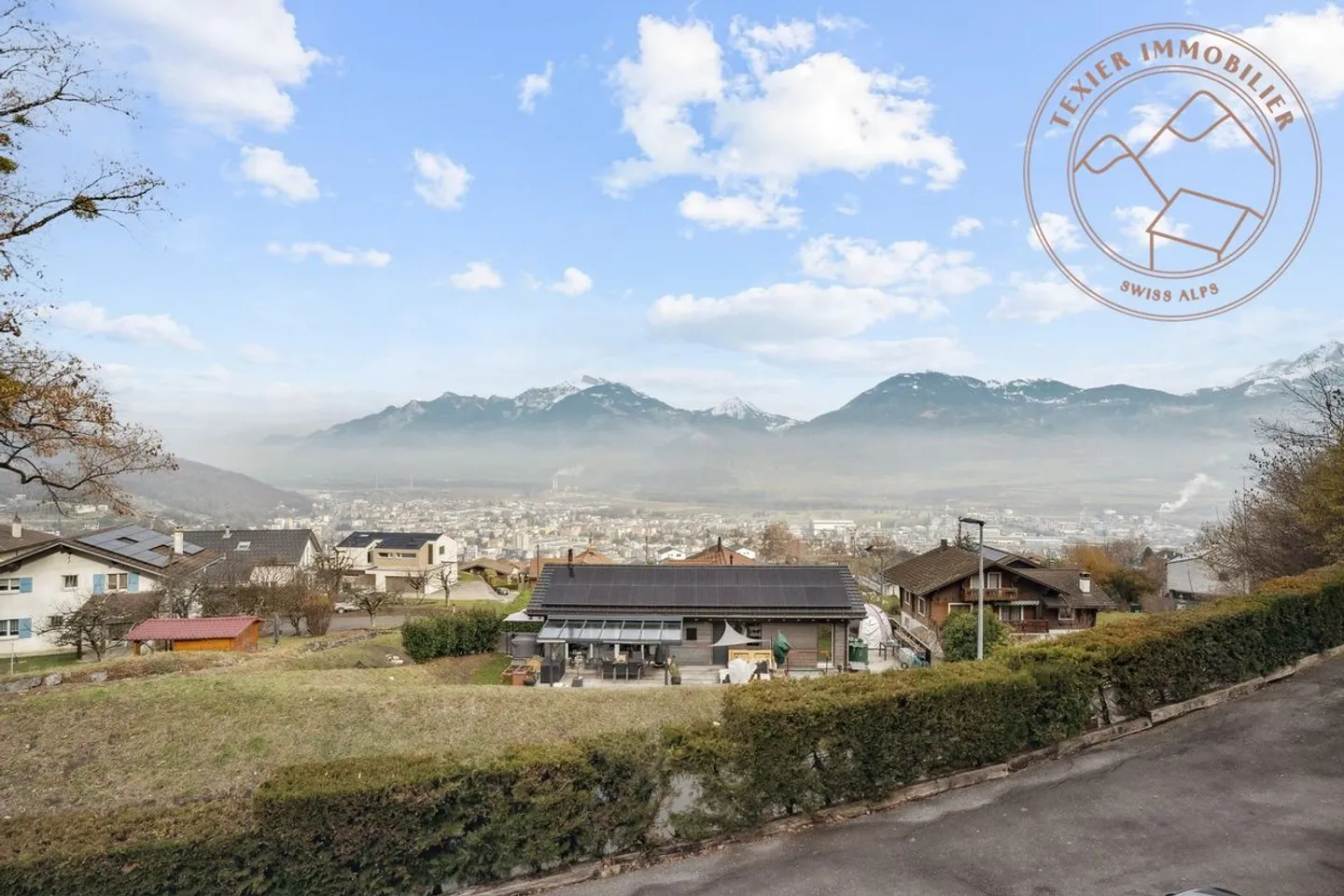 Semi-Detached House for Sale in Choëx - Photo 2 of 6
