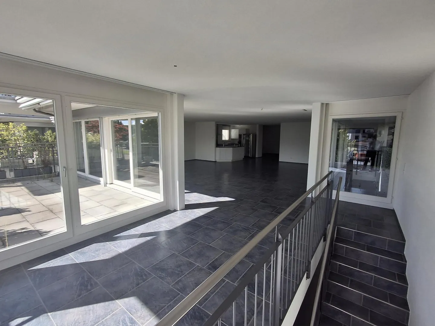 Esperienza abitativa su 212m2 di superficie abitabile con ufficio per home office - Foto 4 di 22