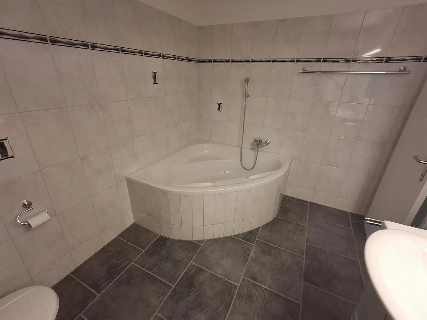 Esperienza abitativa su 212m2 di superficie abitabile con ufficio per home office - Foto 11 di 22