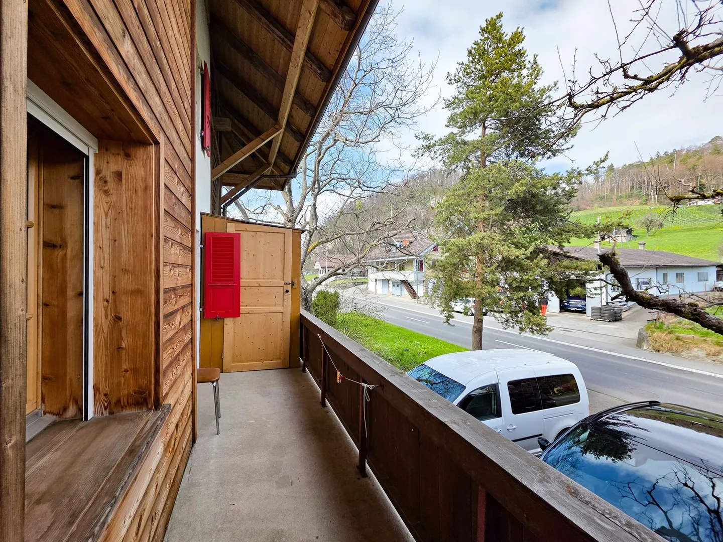 Maison bifamiliale avec grand espace extérieur - Photo 12 sur 53