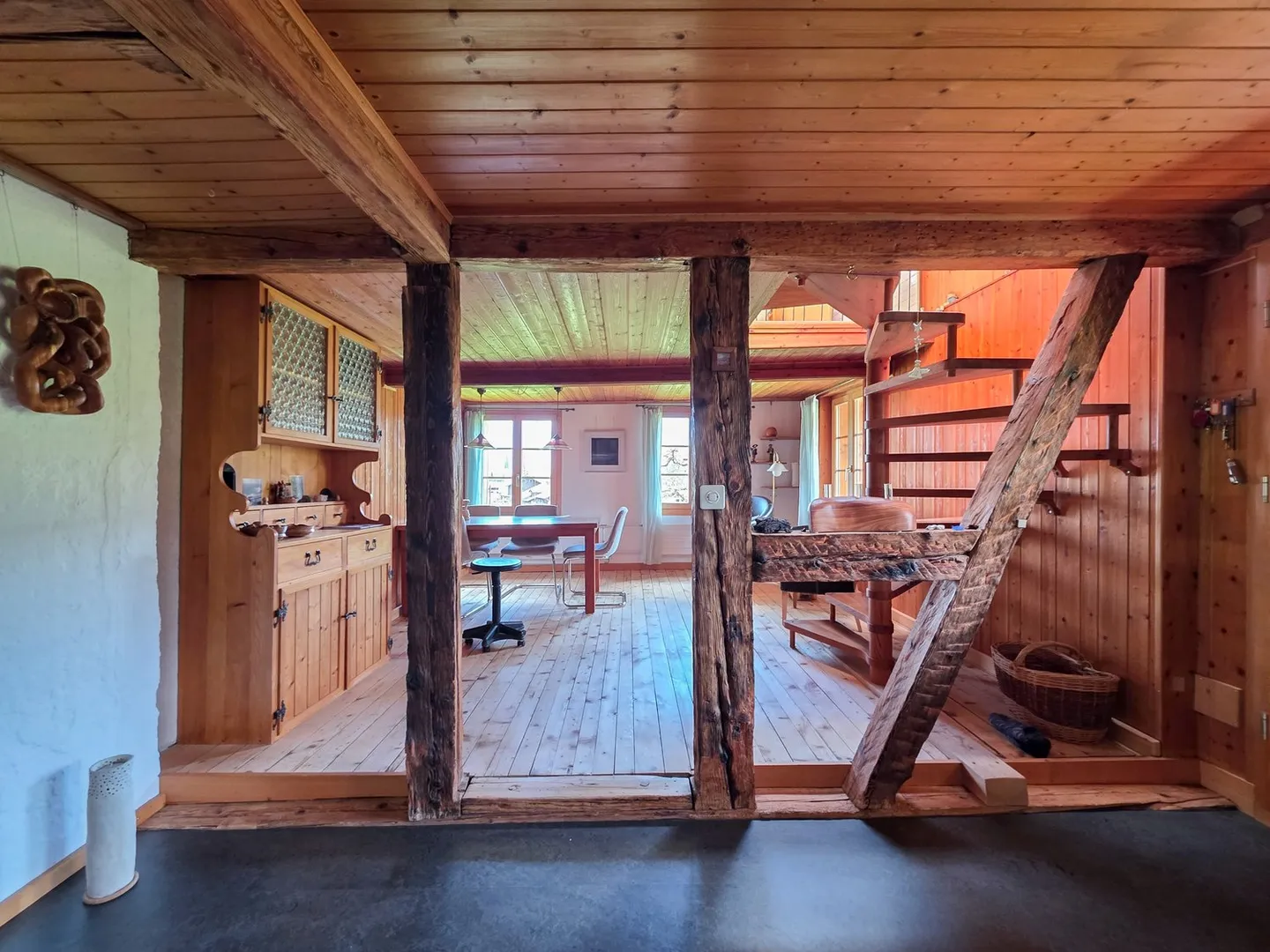 Maison bifamiliale avec grand espace extérieur - Photo 19 sur 53