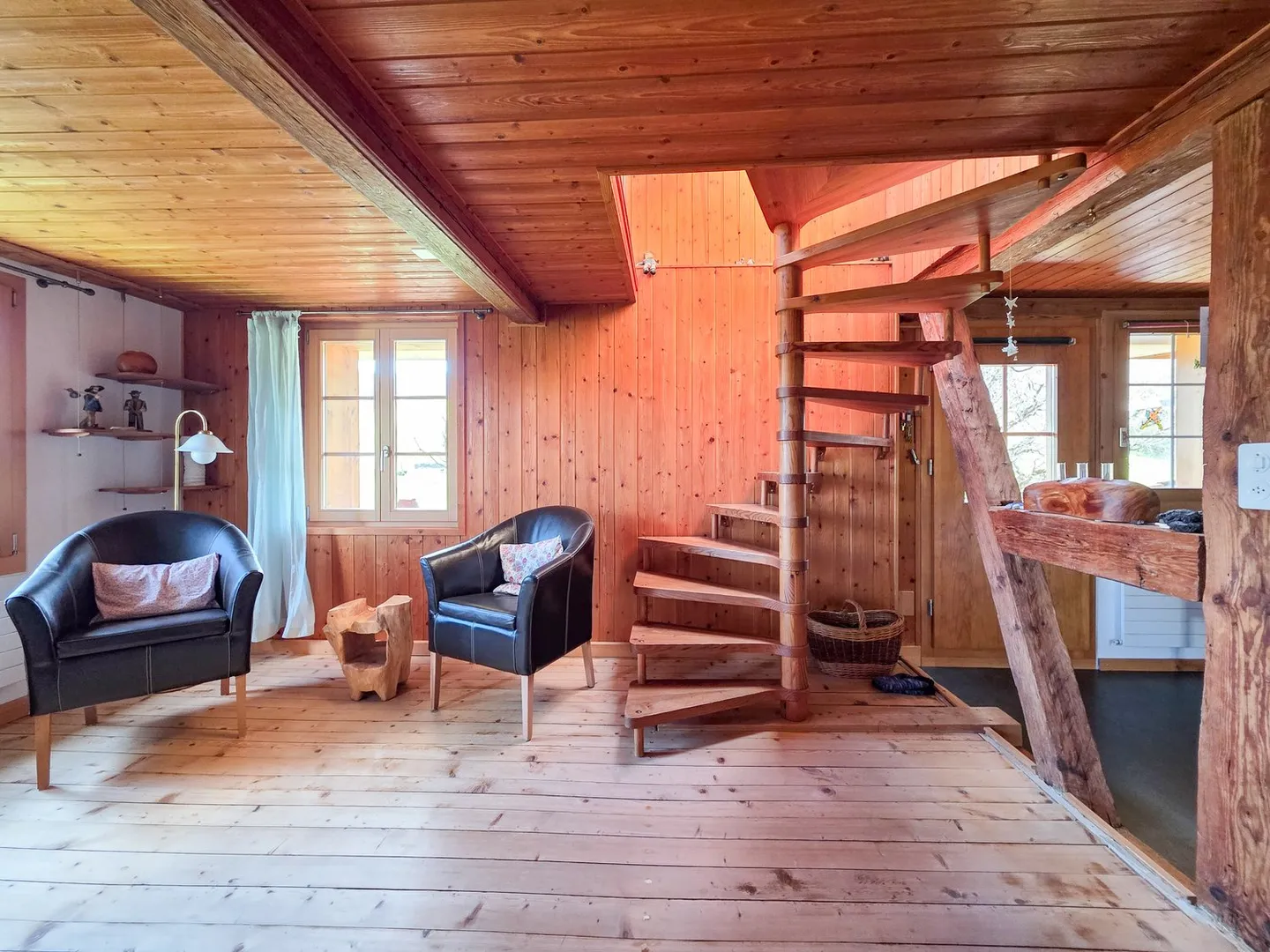 Maison bifamiliale avec grand espace extérieur - Photo 21 sur 53