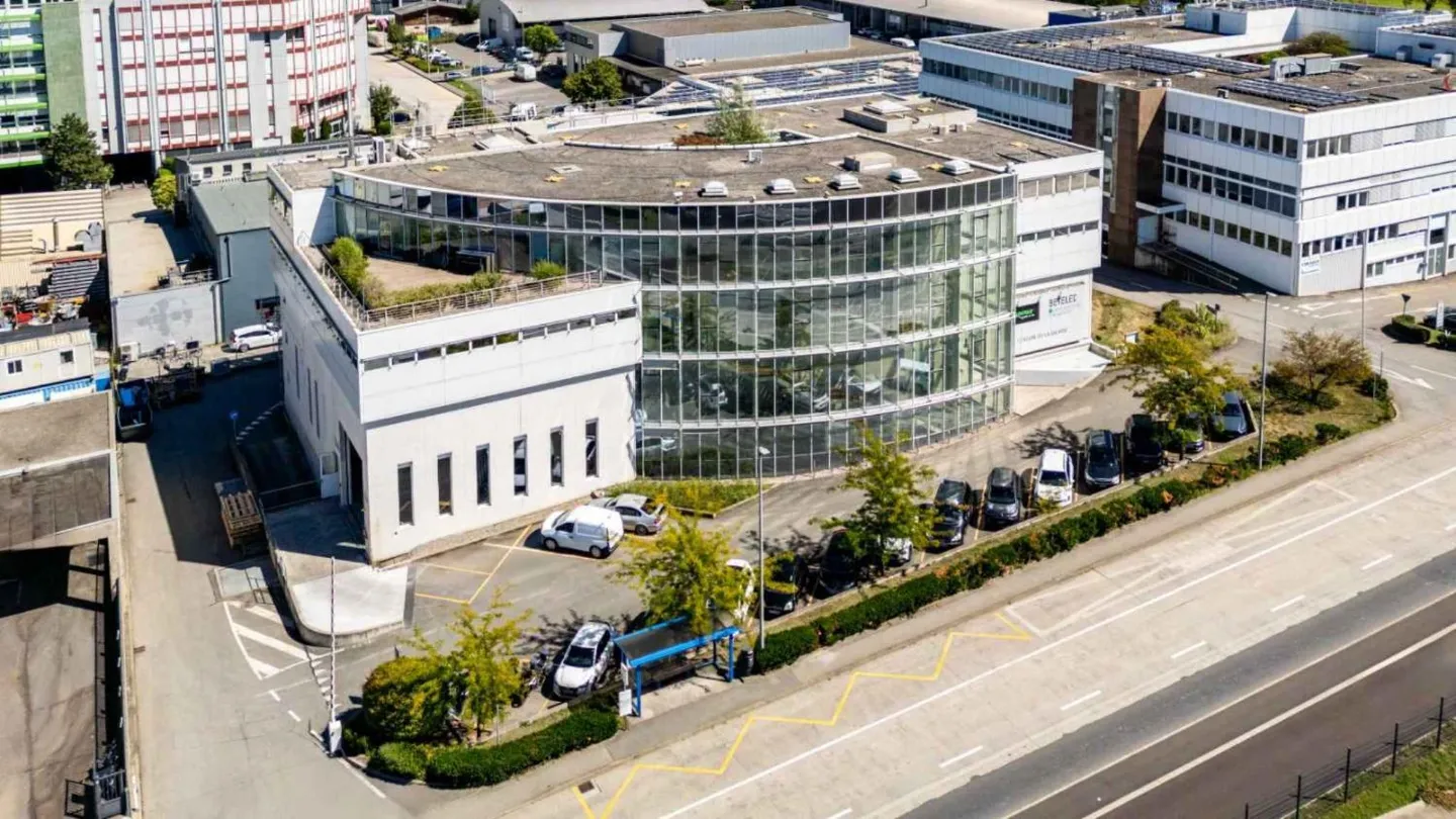 Espace industriel à Plan-les-Ouates - Photo 1 sur 12