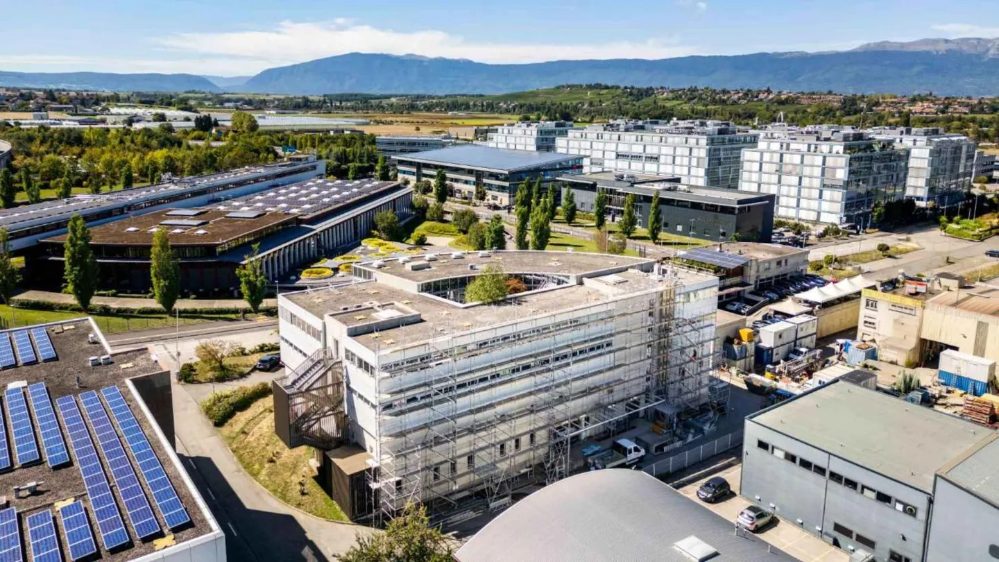 Espace industriel à Plan-les-Ouates - Photo 2 sur 12