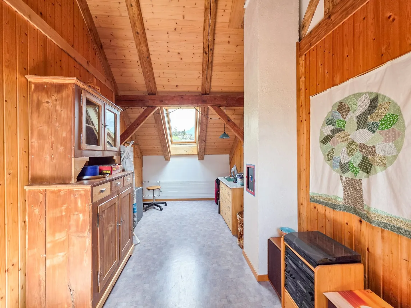 Maison bifamiliale avec grand espace extérieur - Photo 29 sur 53