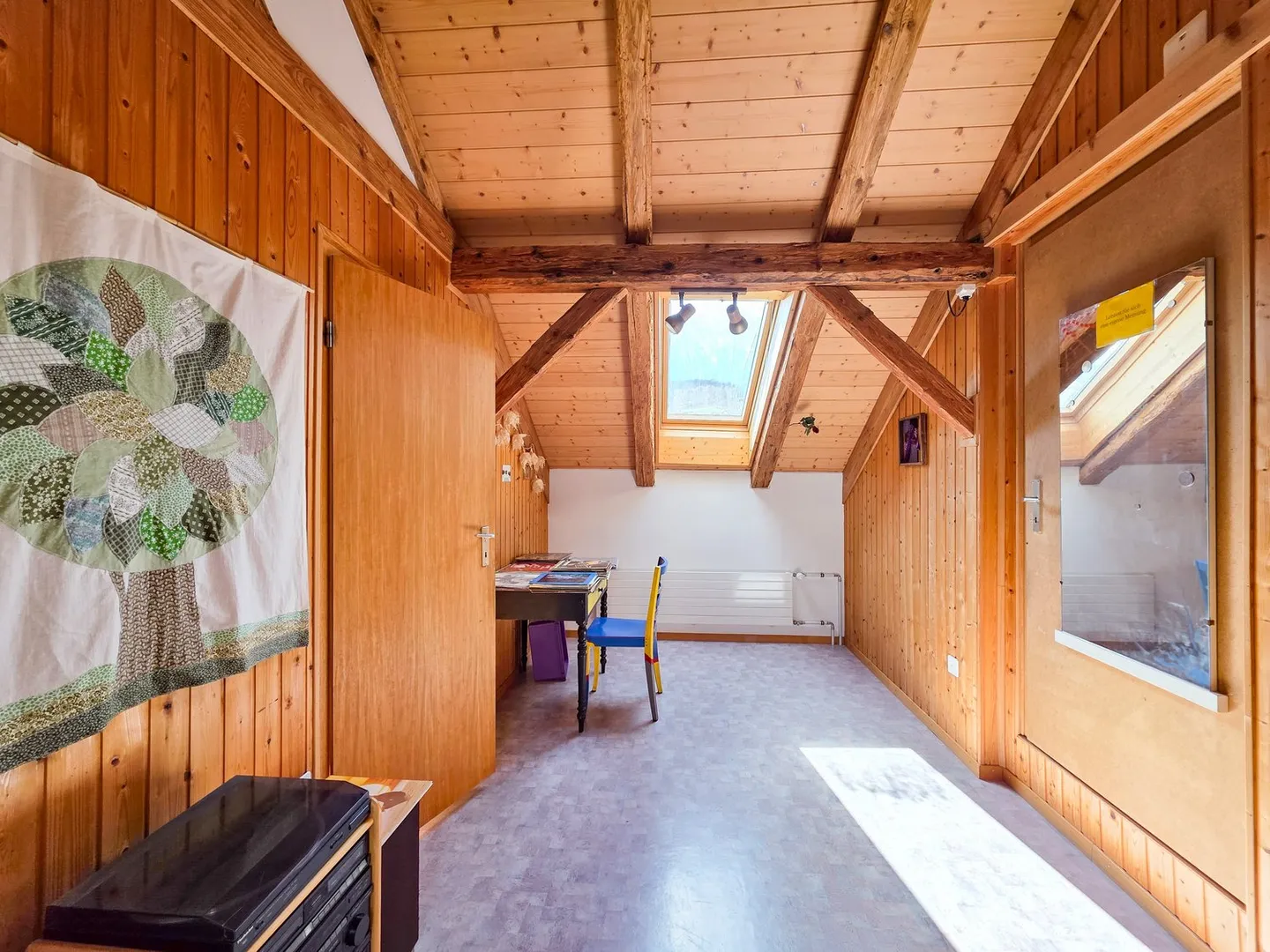 Maison bifamiliale avec grand espace extérieur - Photo 30 sur 53