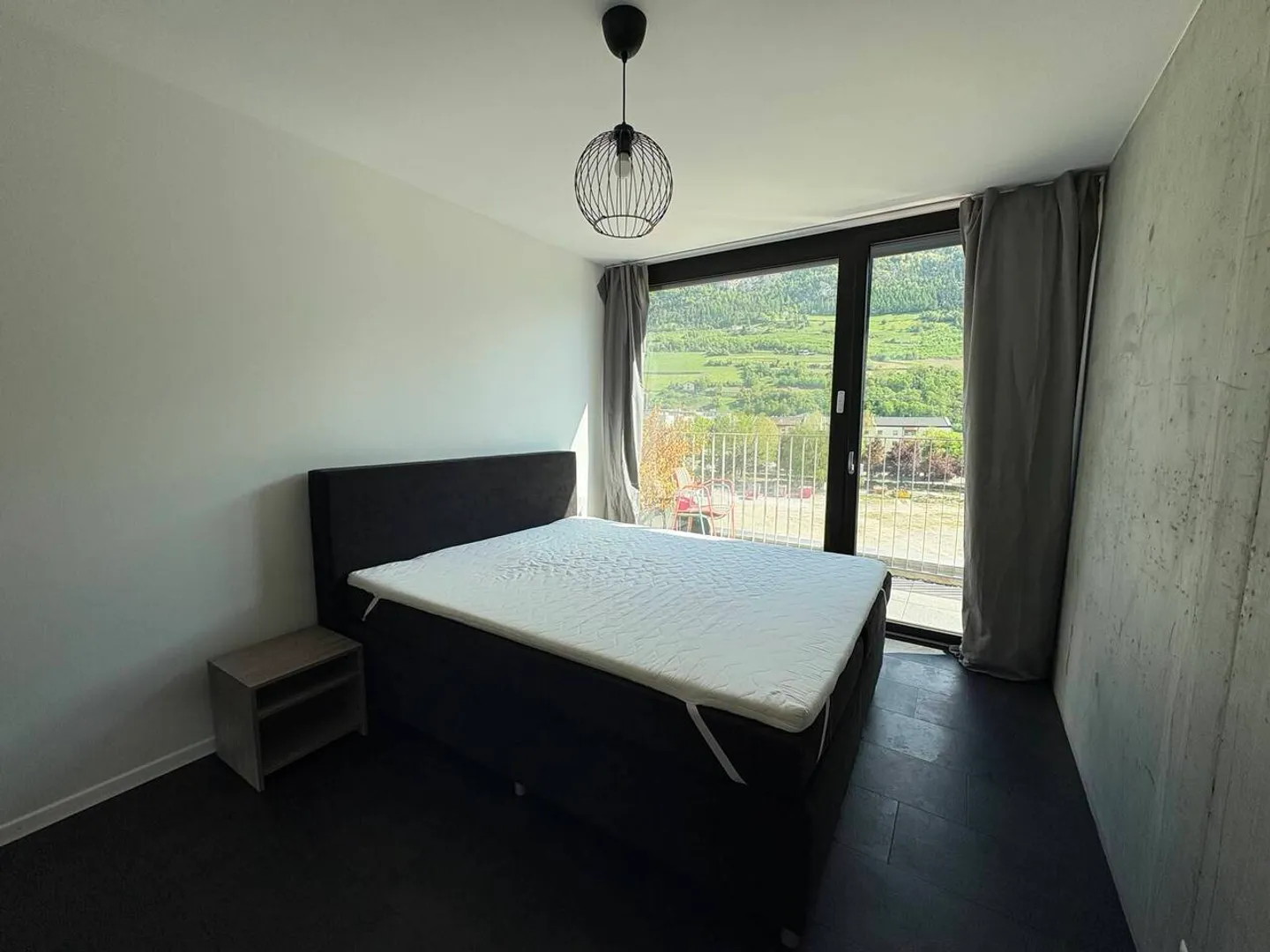 3,5-Zimmer-Wohnung im 4. Stock mit Balkon - Foto 4 von 8