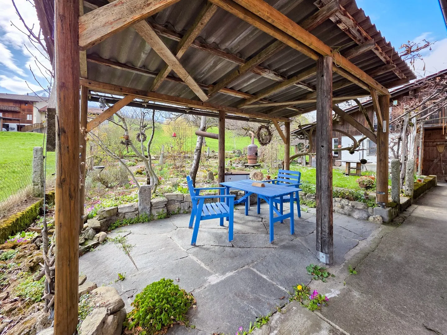 Maison bifamiliale avec grand espace extérieur - Photo 42 sur 53