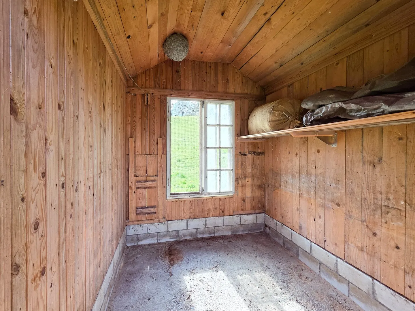 Maison bifamiliale avec grand espace extérieur - Photo 44 sur 53