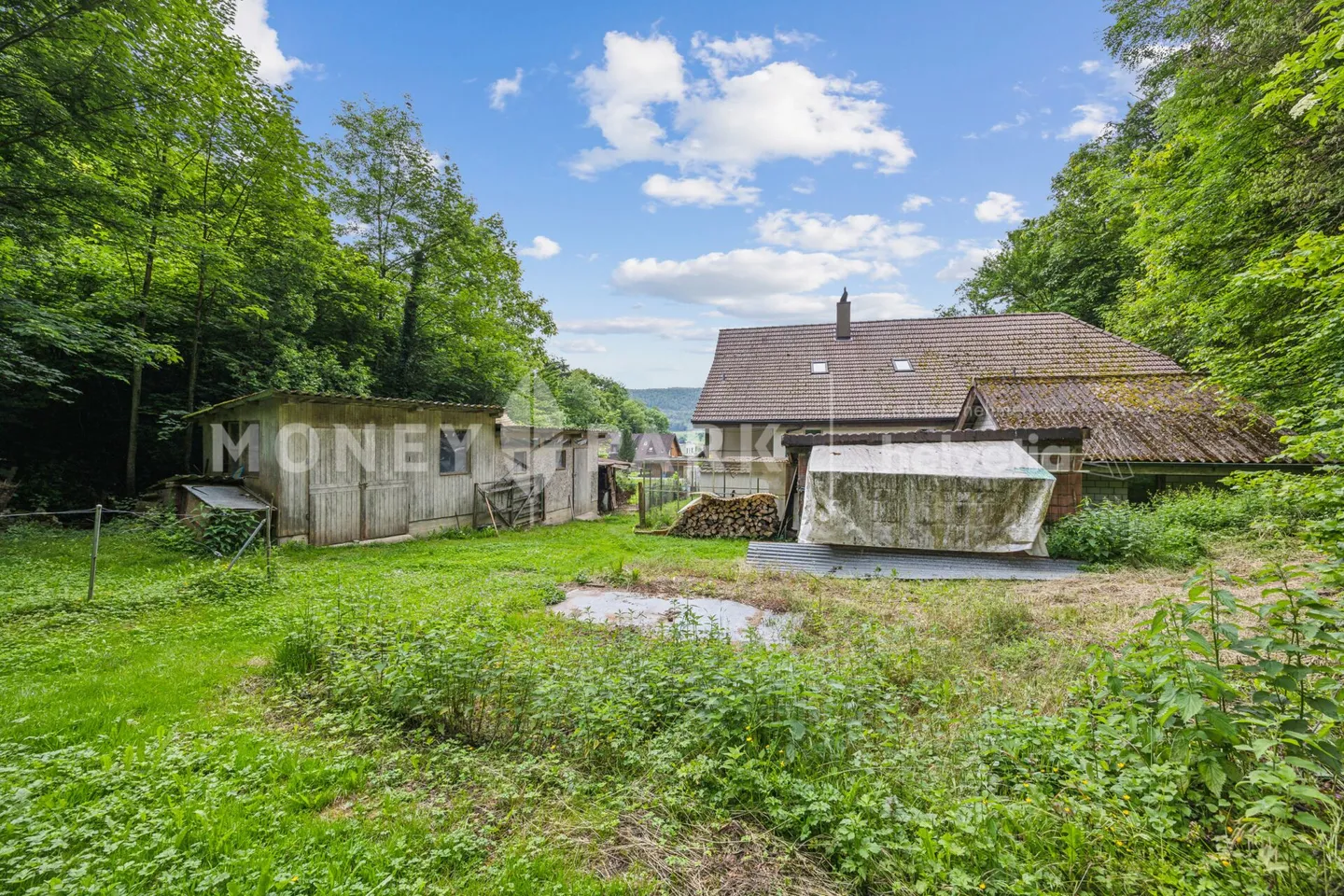 Charmantes 6-Zimmer-Einfamilienhaus in idyllischer Landwirtschaftszone - Foto 14 von 16