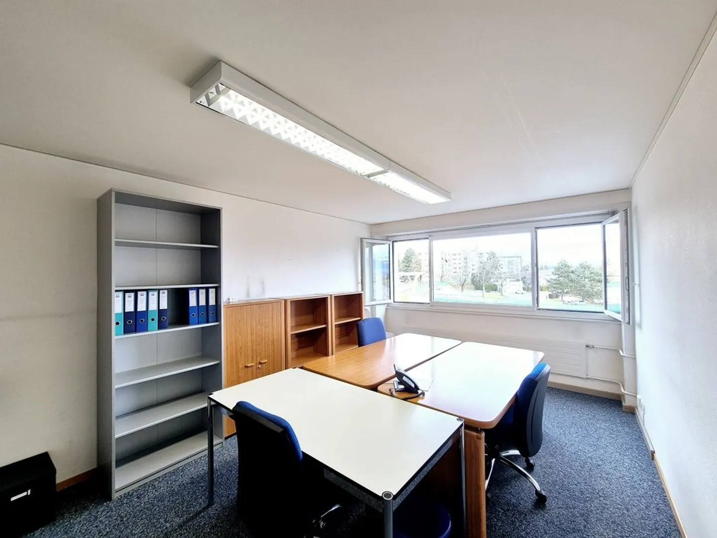 Spazio commerciale in affitto di 25m2 - Foto 2 di 4