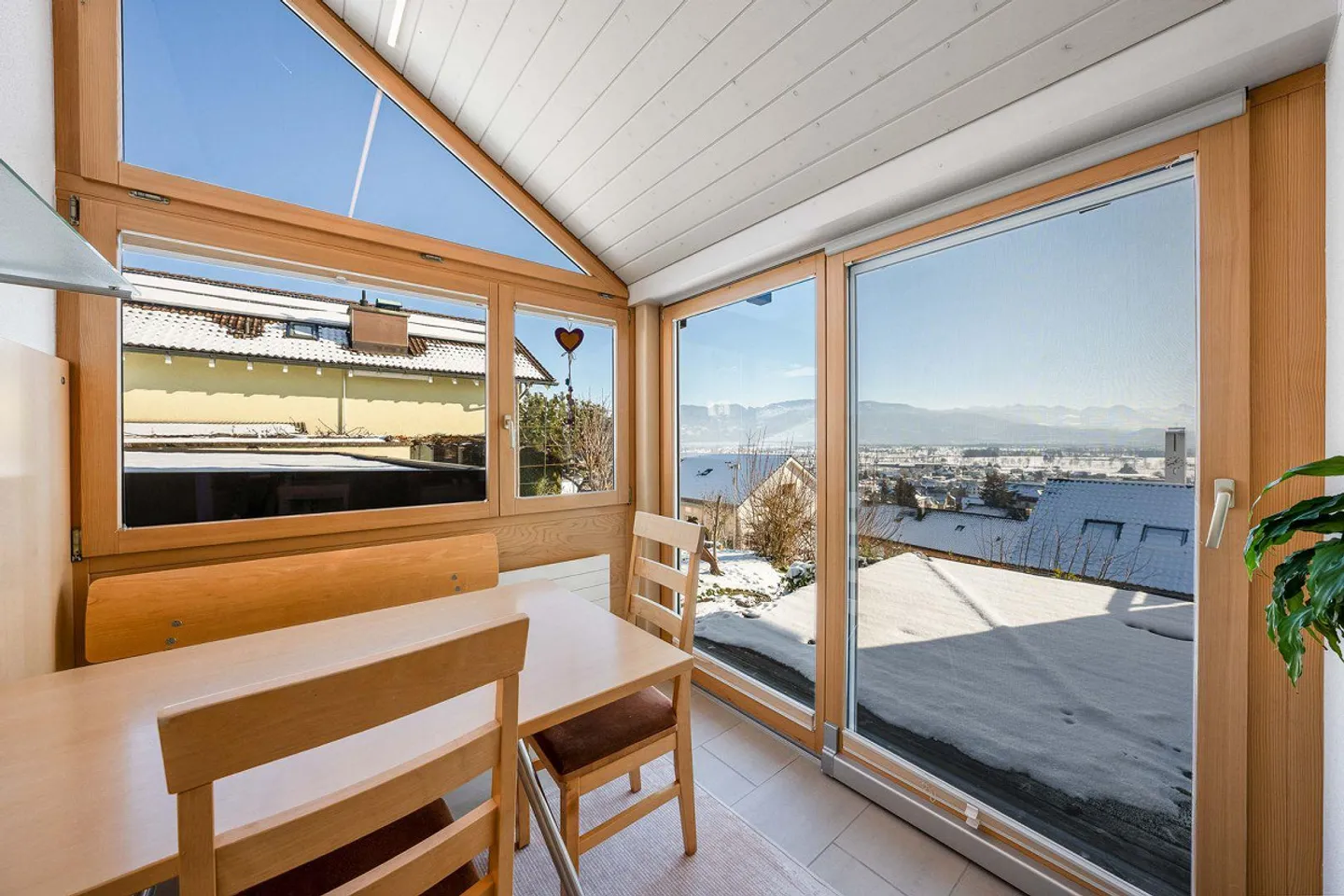 Charmantes Einfamilienhaus mit Aussicht - Foto 7 von 13