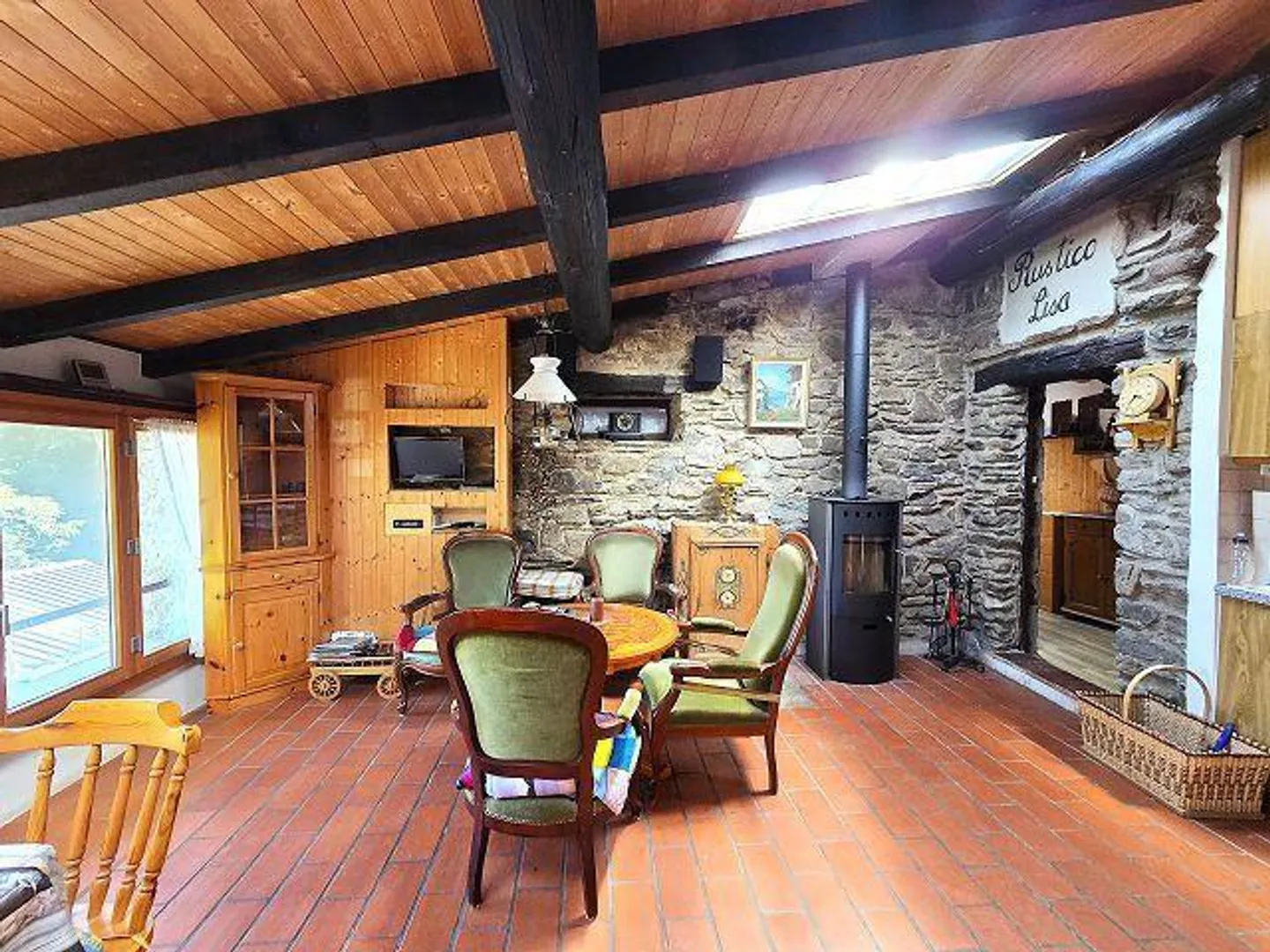 Cascina 3,5 loc. nella natura con grande terreno, molto soleggiato, con bella vista» - Foto 2 di 45