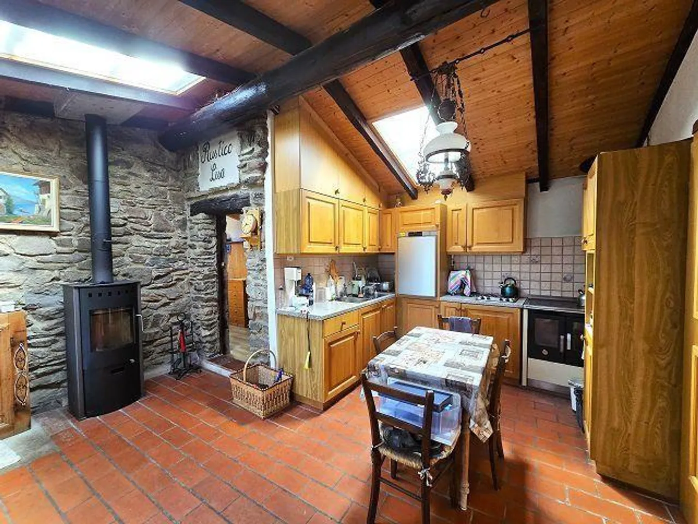 Cascina 3,5 loc. nella natura con grande terreno, molto soleggiato, con bella vista» - Foto 9 di 45