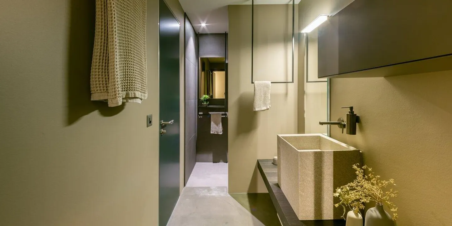 EXCLUSIVE PENTHOUSE VILLA - Photo 8 of 14