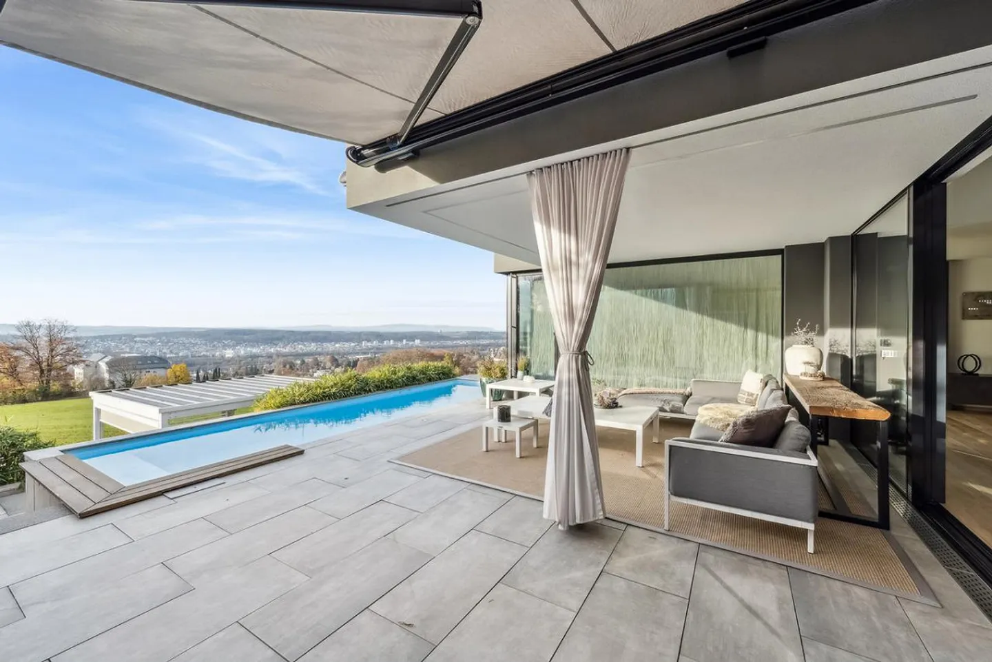 EXCLUSIVE PENTHOUSE VILLA - Photo 10 of 14
