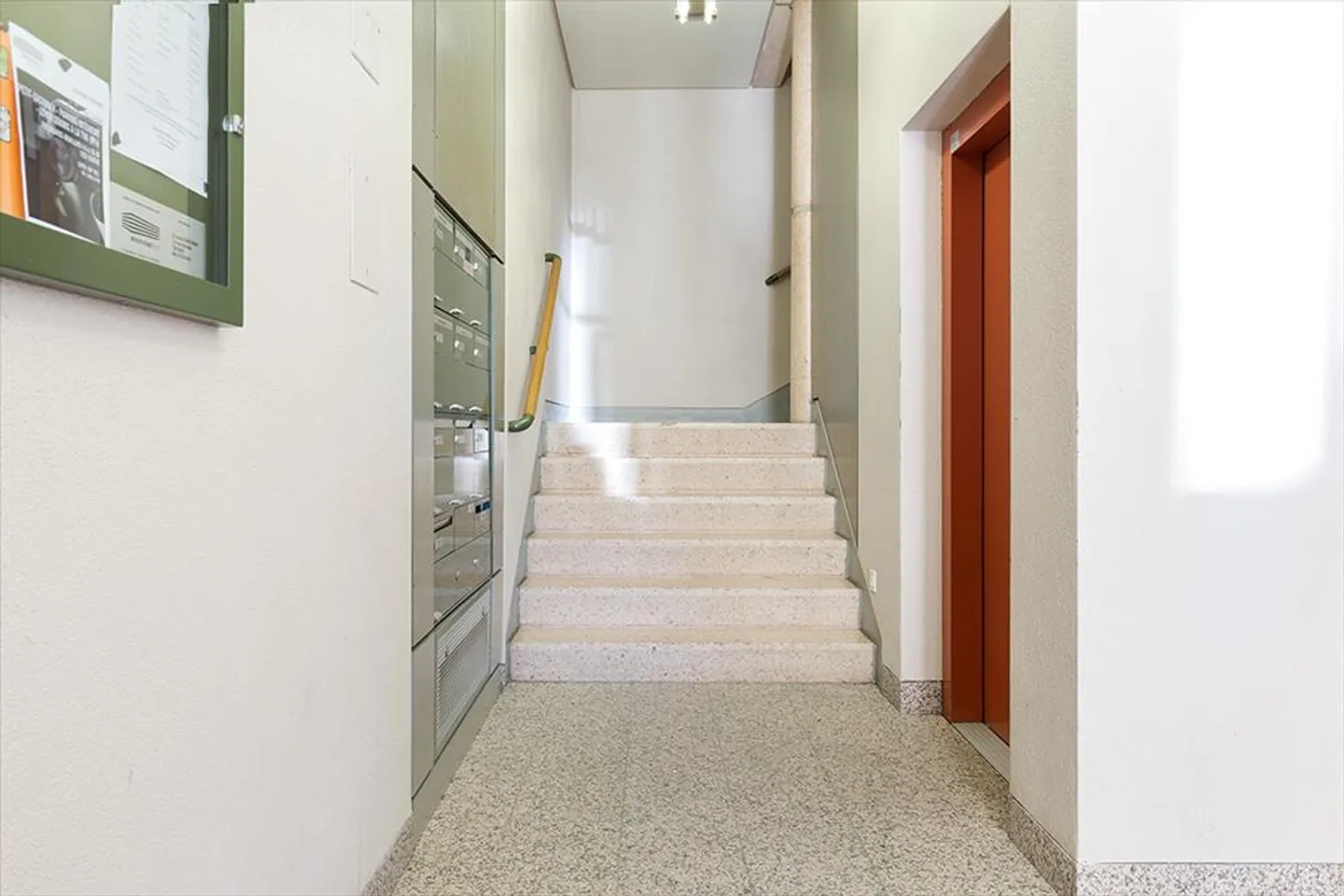 Appartement Charmant à Petit-Saconnex - Photo 3 sur 4