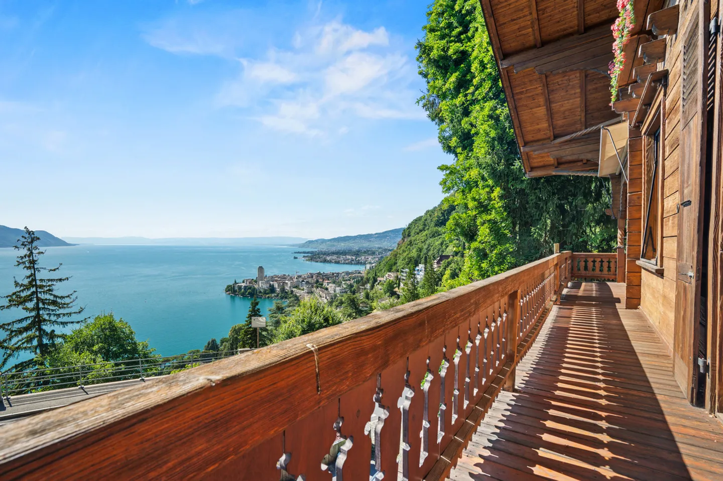 Very pretty early century property with panoramic view, Territet - Photo 12 of 15