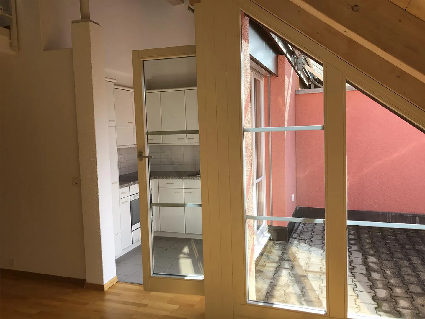 Appartamento 3.5 locali con galleria e grande balcone - Foto 16 di 23