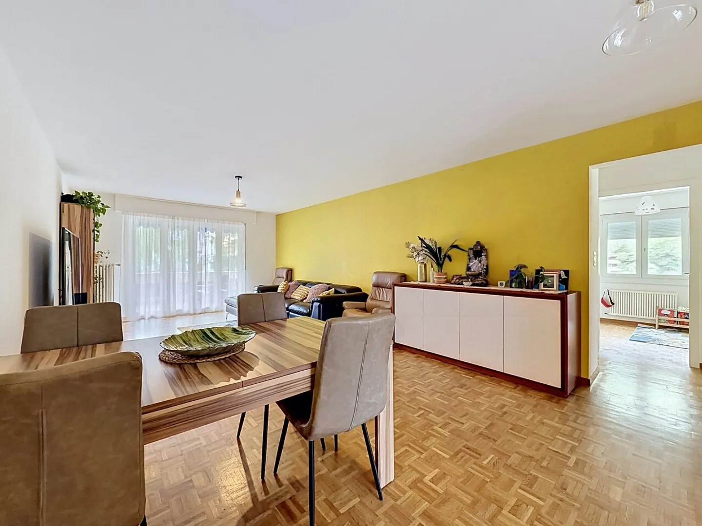 Appartement Familial Spacieux à Martigny - Photo 2 sur 16