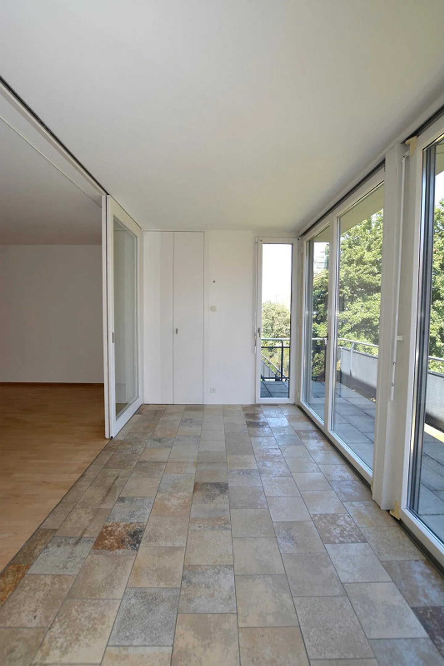 Letzte 4.5-Zimmer-Maisonettewohnung - grosszügiges Wohnen mit Weitb... - Foto 3 di 13