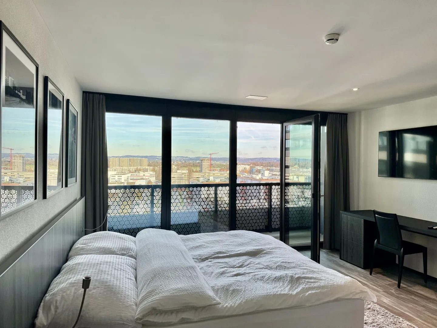 Au-dessus des toits de Dübendorf - appartement entièrement meublé - Photo 6 sur 11