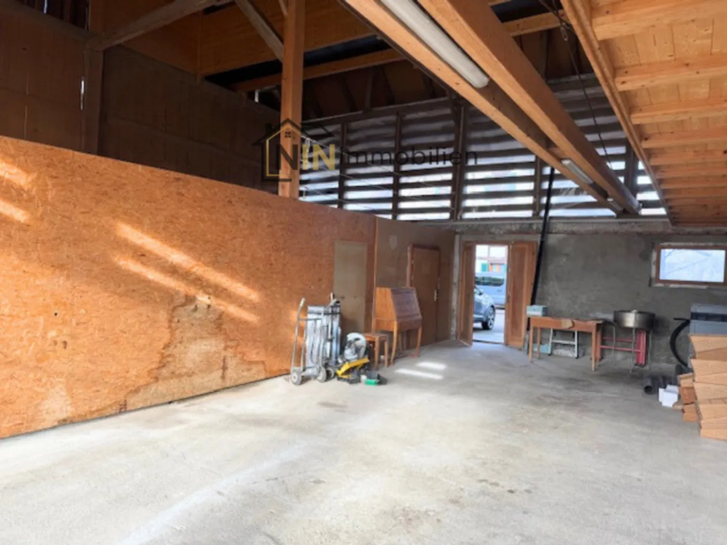 SPACIOUS FOR STORAGE OR PRODUCTION Copy - Photo 2 of 7