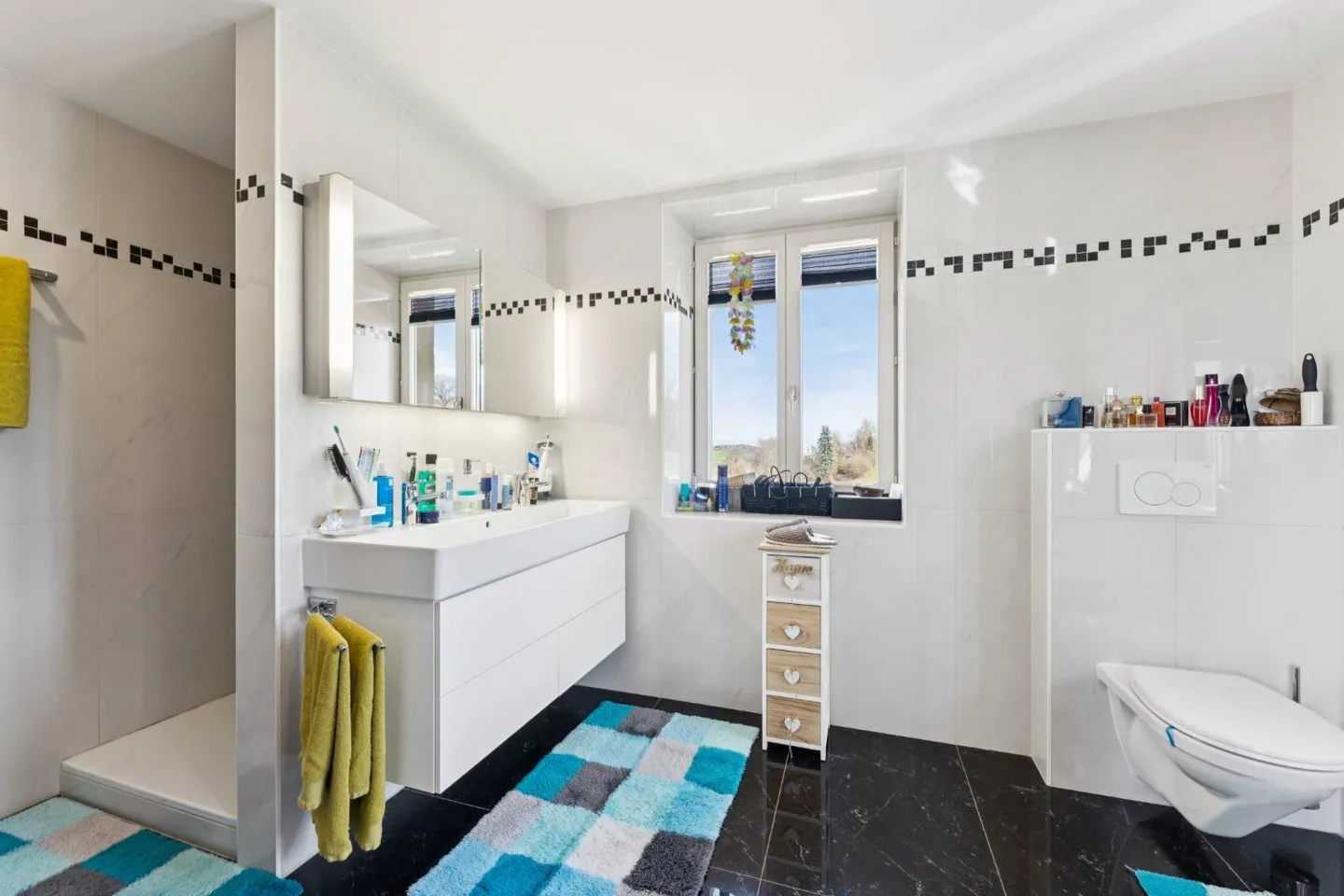 Magnifico Palazzo con 2 Appartamenti e Camere per Ospiti - Foto 7 di 12