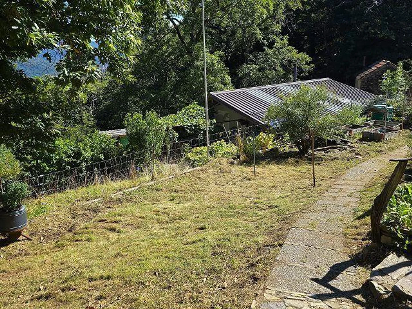 Cascina 3,5 loc. nella natura con grande terreno, molto soleggiato, con bella vista» - Foto 31 di 45