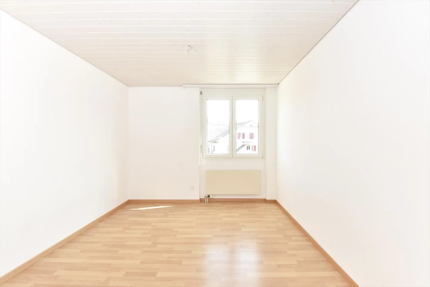 Geräumige Wohnung an schöner Lage - Foto 9 di 10