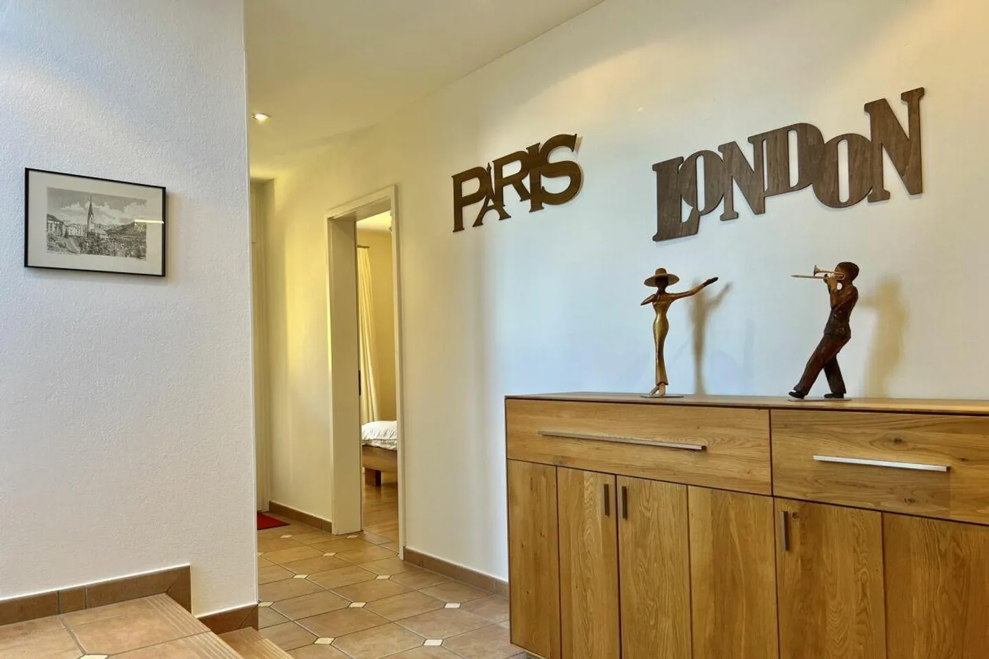 TOP VILLA with guest house, partial lake view, beautiful garden and possibility for a pool - Photo 19 of 30