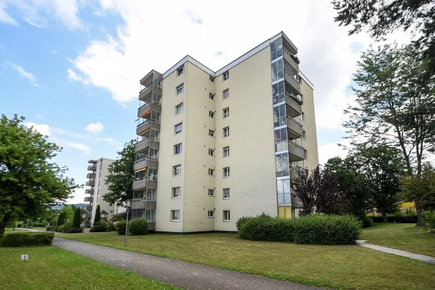 Luminoso e accogliente appartamento con 1 camera a Rubigen - Foto 1 di 4