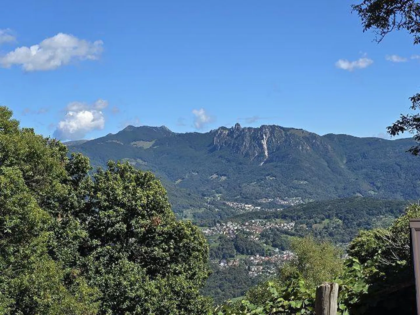 Cascina 3,5 loc. nella natura con grande terreno, molto soleggiato, con bella vista» - Foto 35 di 45