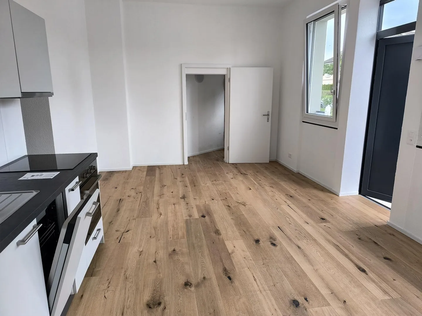 Nouvel appartement lumineux de 2,5 pièces, Amriswil - Photo 3 sur 9