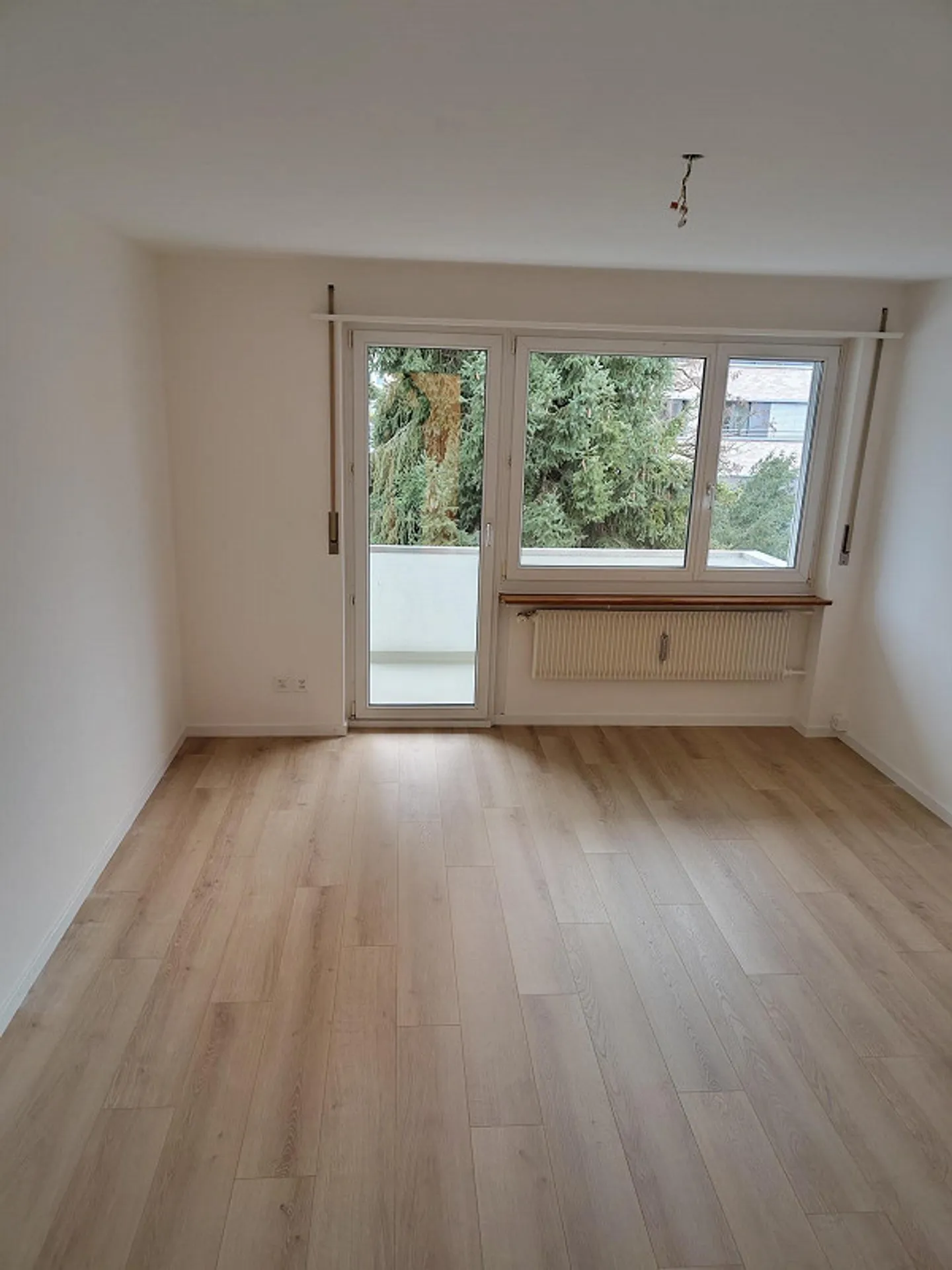 Appartamento 3 locali soleggiato e tranquillo con balcone sud (2° piano) - Foto 5 di 9