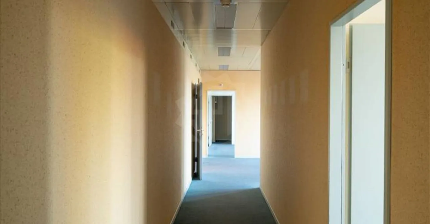 Spazio ufficio in affitto - Foto 7 di 7