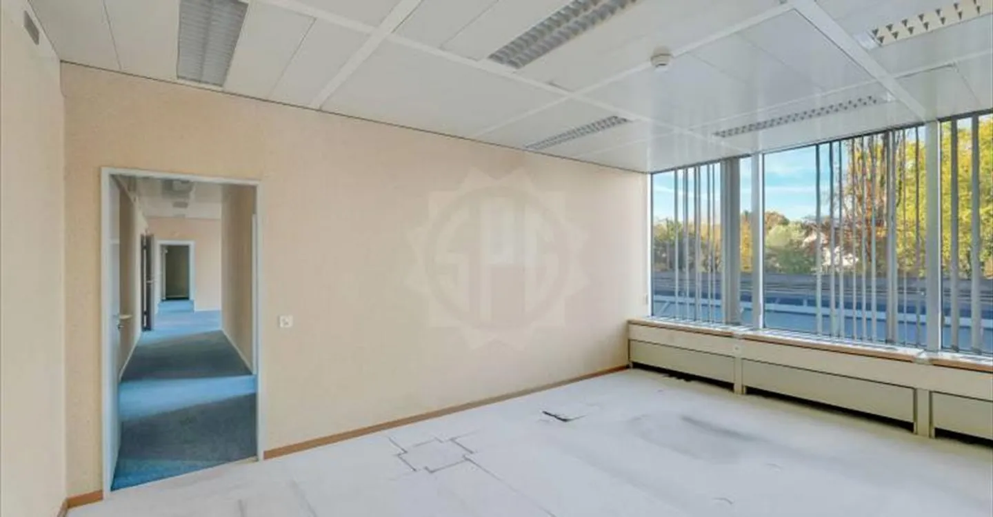 Spazio ufficio in affitto - Foto 5 di 7